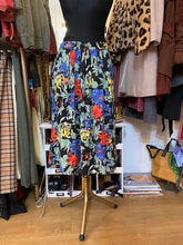 Cargar imagen en el visor de la galería, Falda vintage 80´s