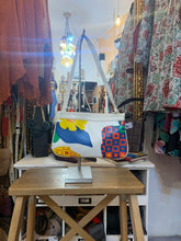 Cargar imagen en el visor de la galería, Bolso Tapicería escay 70´s