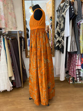 Cargar imagen en el visor de la galería, Vestido Maxi Vintage 60's con estampado