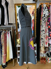 Cargar imagen en el visor de la galería, Vestido Original Vintage 70’s con falda en vuelo y cremallera delantera.